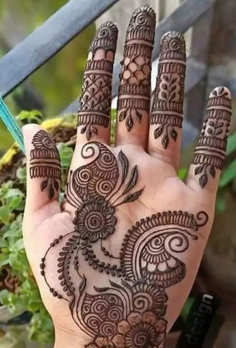 Arabic front hand simple mehndi wedding mehndi design 2025.